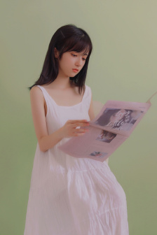 宝宝我们换个姿势在楼梯间里